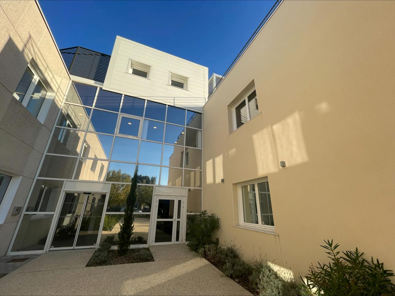 Bureau Bron 1067m² Vente bureau Bron Rhône OVBUR2110480 4
